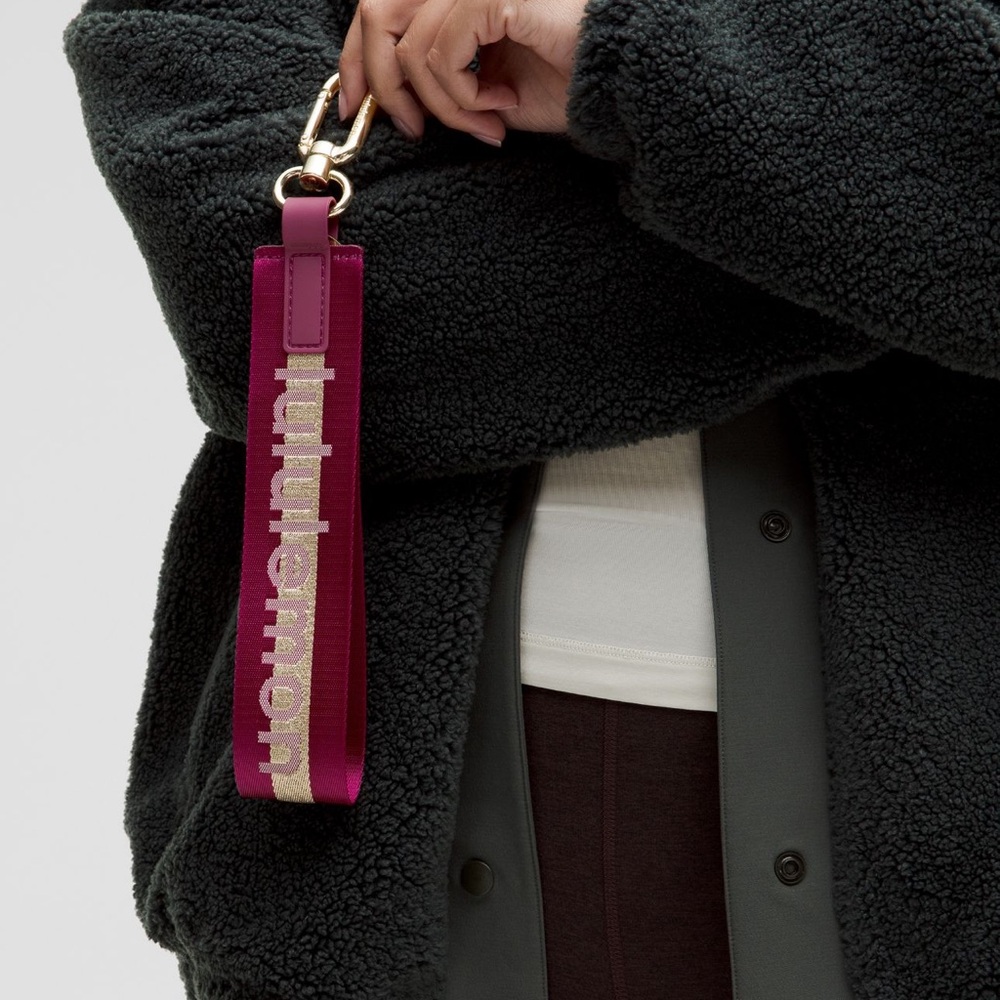 Lululemon | never lost keychain | deep luxe wordmark - Picture 2 of 8